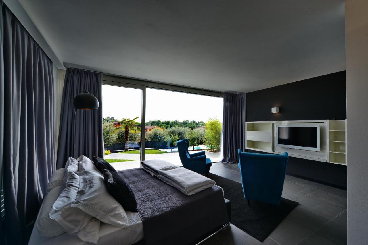 Extra Urbano - Lago Di Garda - Adults Only Понти-суль-Минчо Экстерьер фото
