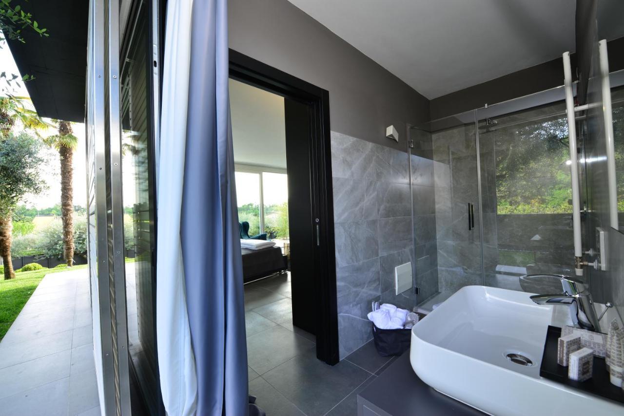 Extra Urbano - Lago Di Garda - Adults Only Понти-суль-Минчо Экстерьер фото