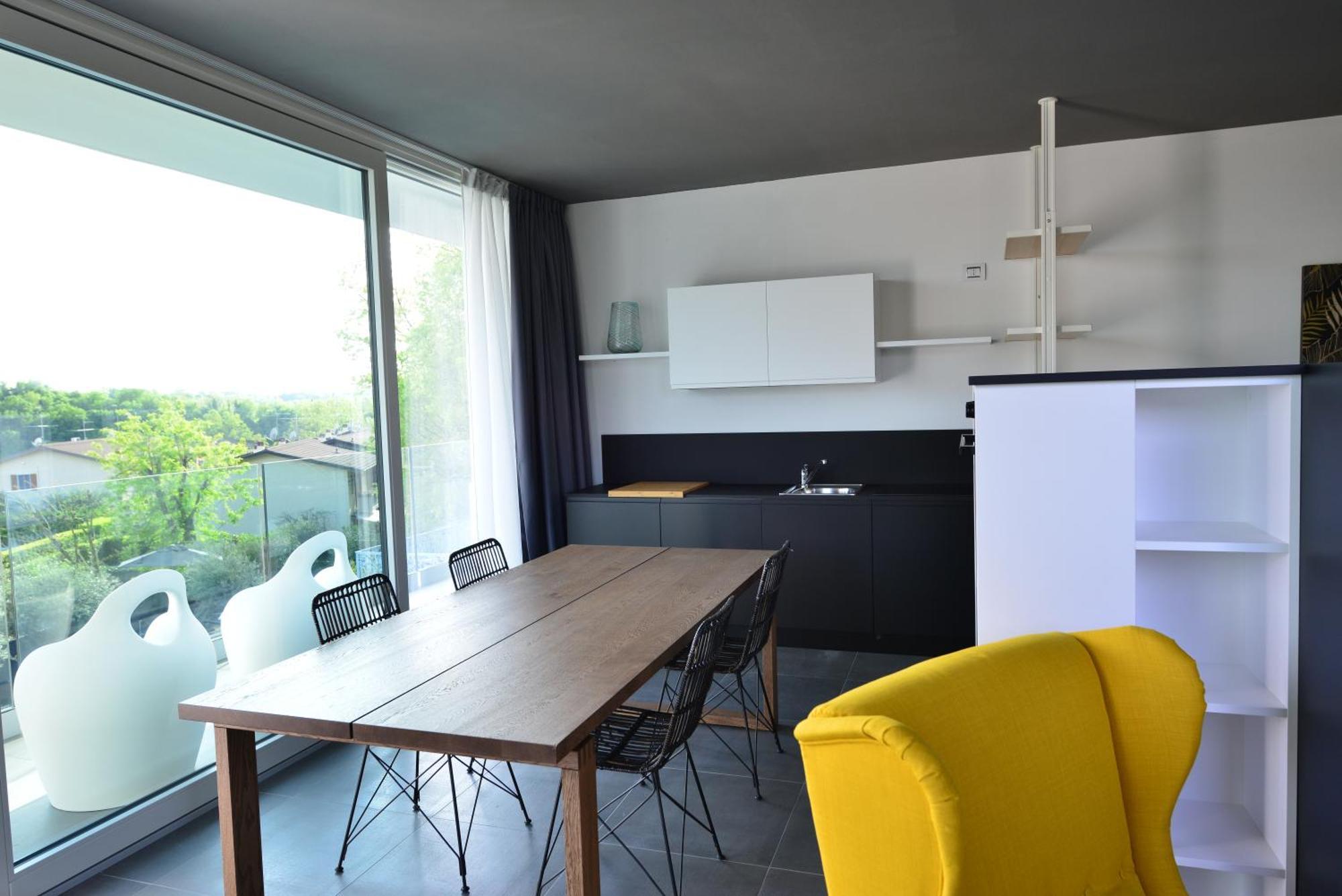 Extra Urbano - Lago Di Garda - Adults Only Понти-суль-Минчо Экстерьер фото