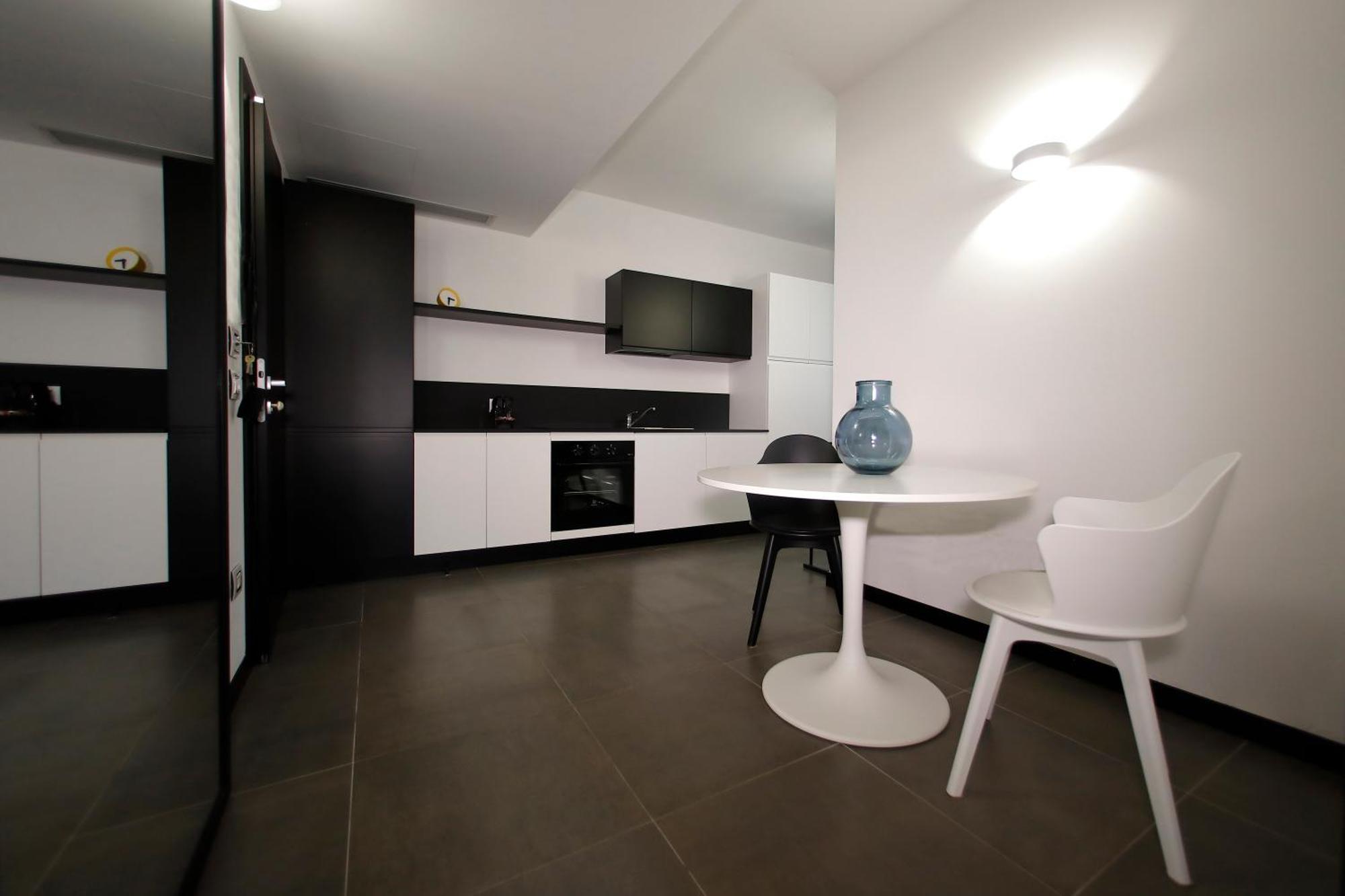 Extra Urbano - Lago Di Garda - Adults Only Понти-суль-Минчо Экстерьер фото