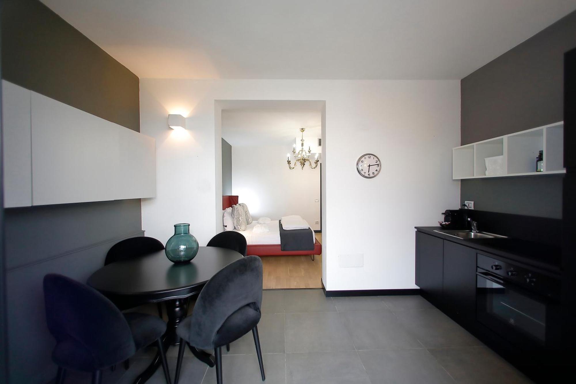 Extra Urbano - Lago Di Garda - Adults Only Понти-суль-Минчо Экстерьер фото