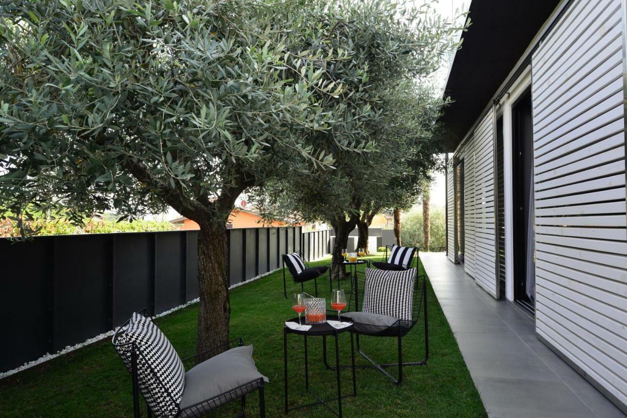 Extra Urbano - Lago Di Garda - Adults Only Понти-суль-Минчо Экстерьер фото